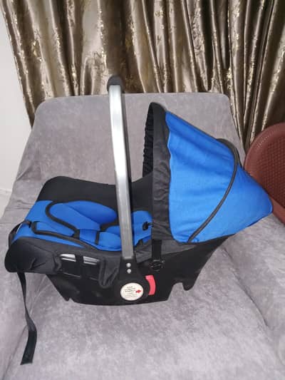 Baby cot and Car Seat