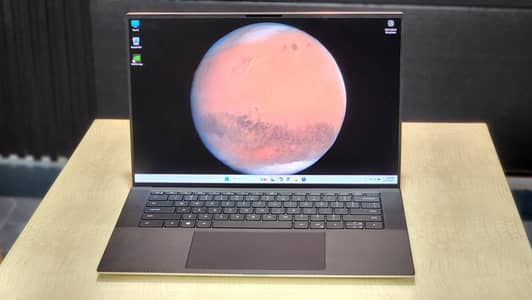  Premium Power in a Slim Body — Dell XPS 9500 i7 | 16GB RAM | 512GB