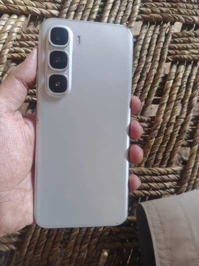 Infinix hot 60 pro plus with box and charger 03029798991