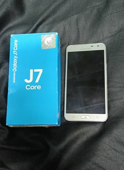 Samsung Galaxy J7 Core with box