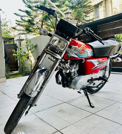 Honda CG 125 2023