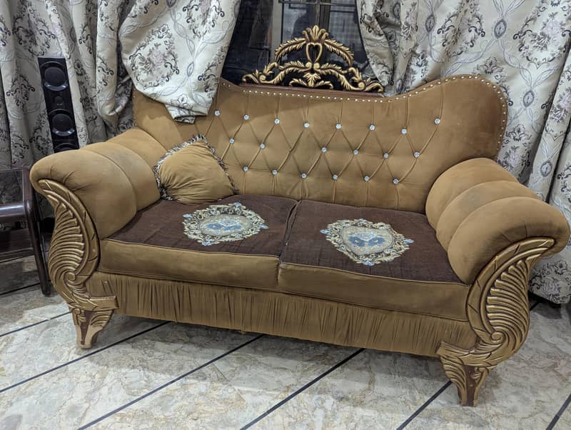 sofa set with table 3