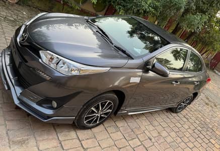 Toyotta Yaris 1.3 Ativ Cvt