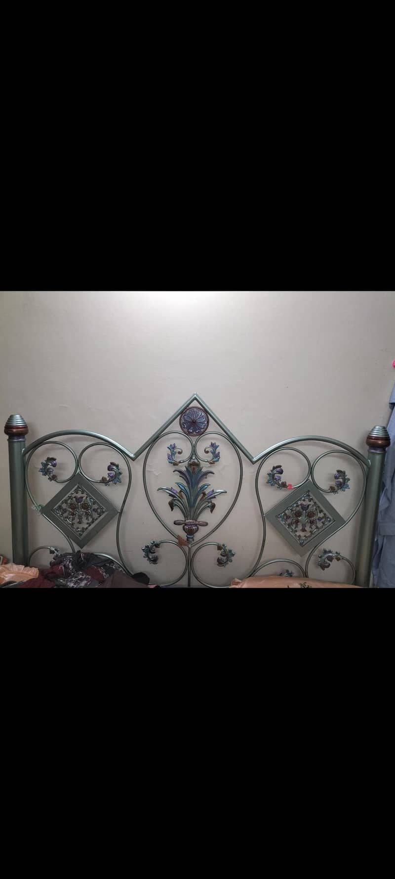 Double bed with sofa 8