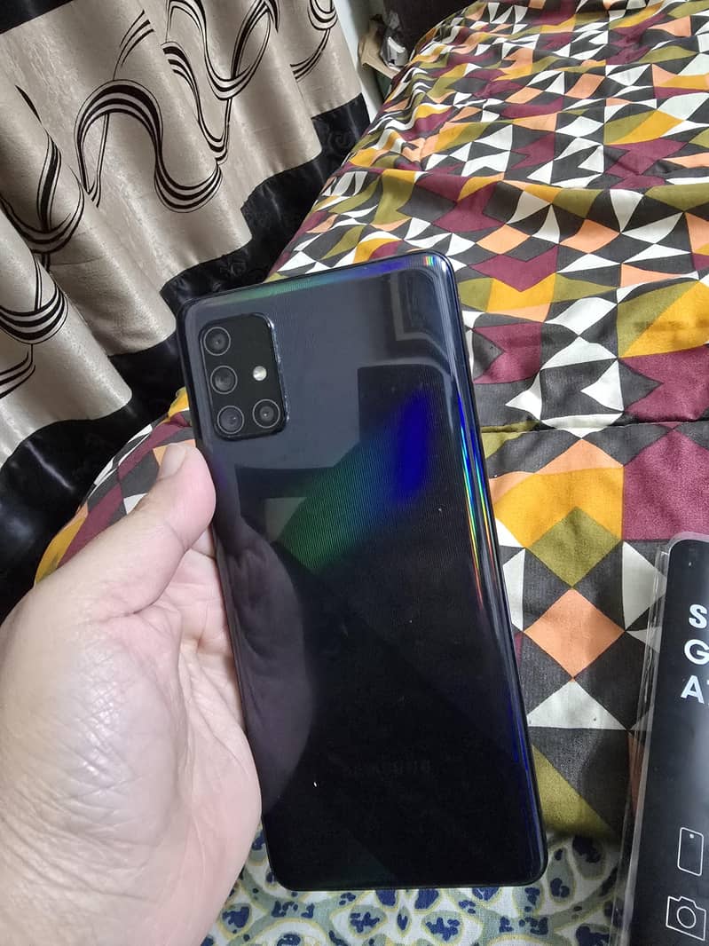 Samsung A71 6