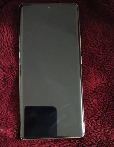 infinix Note 40 Pro with Warrenty(6 month)