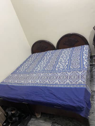 2 Single Bed Wooden with mattress