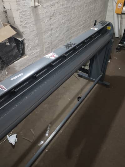 Ejet Sabri with dx 5 head and plotter cutter print to cut saga