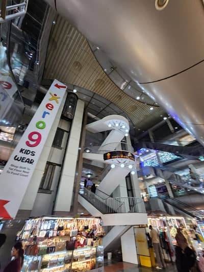 PRIME LOCATION SAIMA MALL SHOP FOR SALE