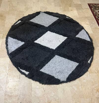 Turkish black and white center qaleen