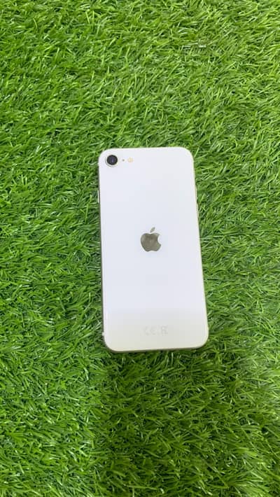 Iphone SE 64 Gb 78% betry totally jeniun tuch glass crack but working