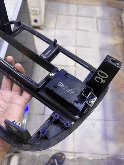 Honda Civic 98 original Frame in mint condition with clock