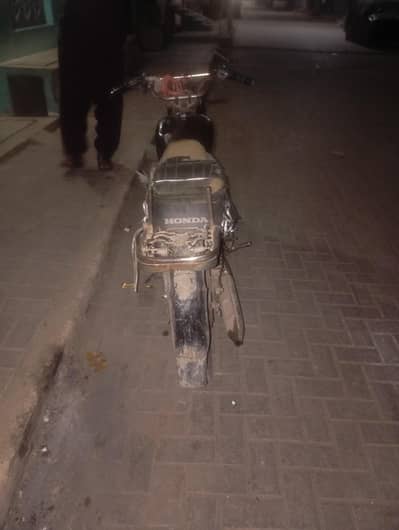 unique 2010.  rate 3500