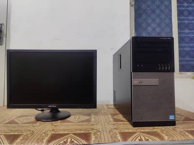 Core I5 4th gen with 20 inch monitor and all accessories