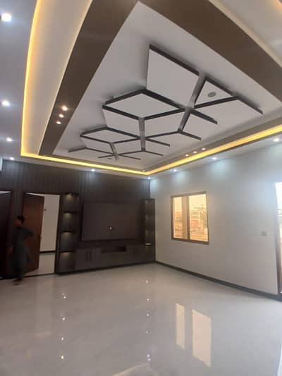 3 Bed D/D Upper Portion For Rent