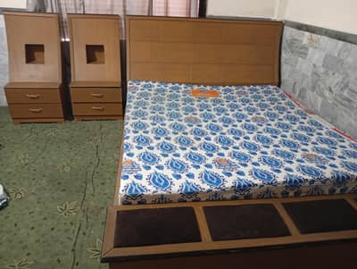 King size bed set