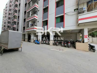 Like New 2 Bed DD For Sale