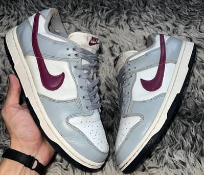 Nike Dunk Low Grey & White with Maroon Swoosh Size 41 (Used)
