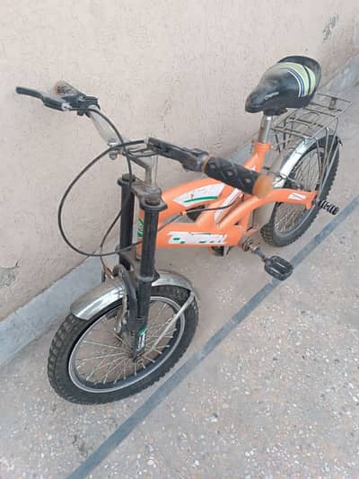 BICYCLE FOR KIDS IN EXCELLENT CONDITION