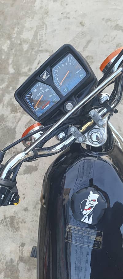 Honda CG 125 brand new lush condition