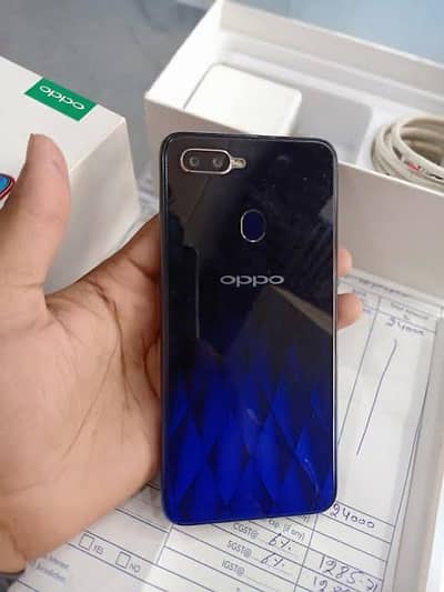 Oppo F9