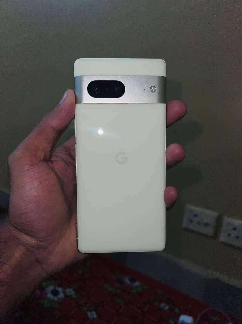 Google pixel 7 2