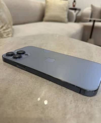 IPhone 13 Pro Max 10/10 condition battery health 78