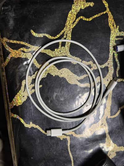 Iphone lightening lead ( 3 month used ) Orignal