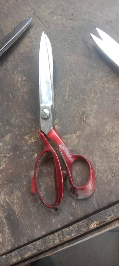 surjani town sector L1 golden tailor machine operator h