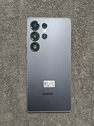 Samsung S25 Ultra • 12/256 Non • MOBILEZILLA