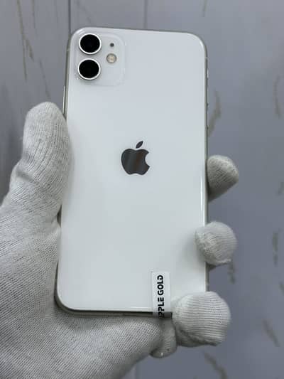 I phone 11 Jv 64 GB 4 Months Sim time 93% Battery Health 10 by 10