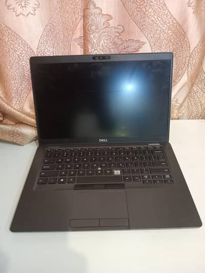 Dell 5400 i5 8th gen 128gb ssd 8ram