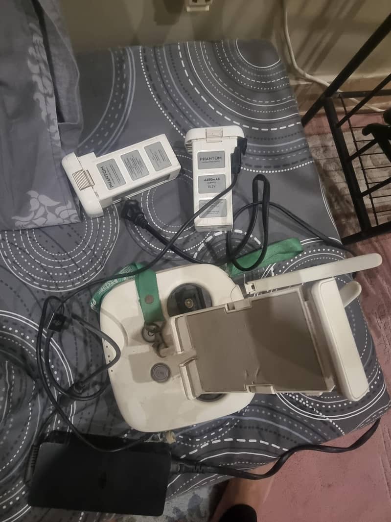 PHANTOM 3 (4K MODEL) 2