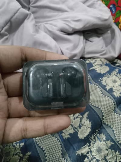 nothing ear a in good condition