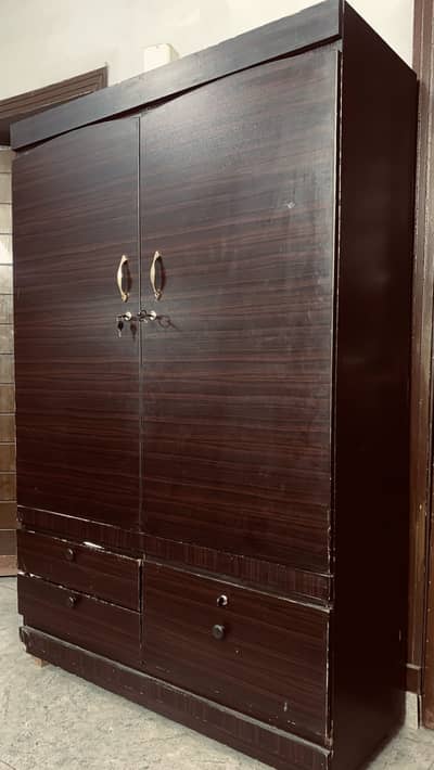 Wooden Wardrobe / Cupboard / Almaari