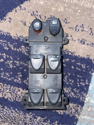power window button (Honda Civic Reborn)