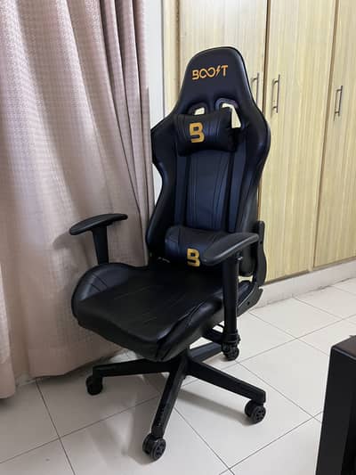 Boost Impulse Gaming / Office Chair (Mint Condition)