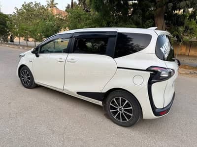 Sienta 2018/2023 Mint Conditon