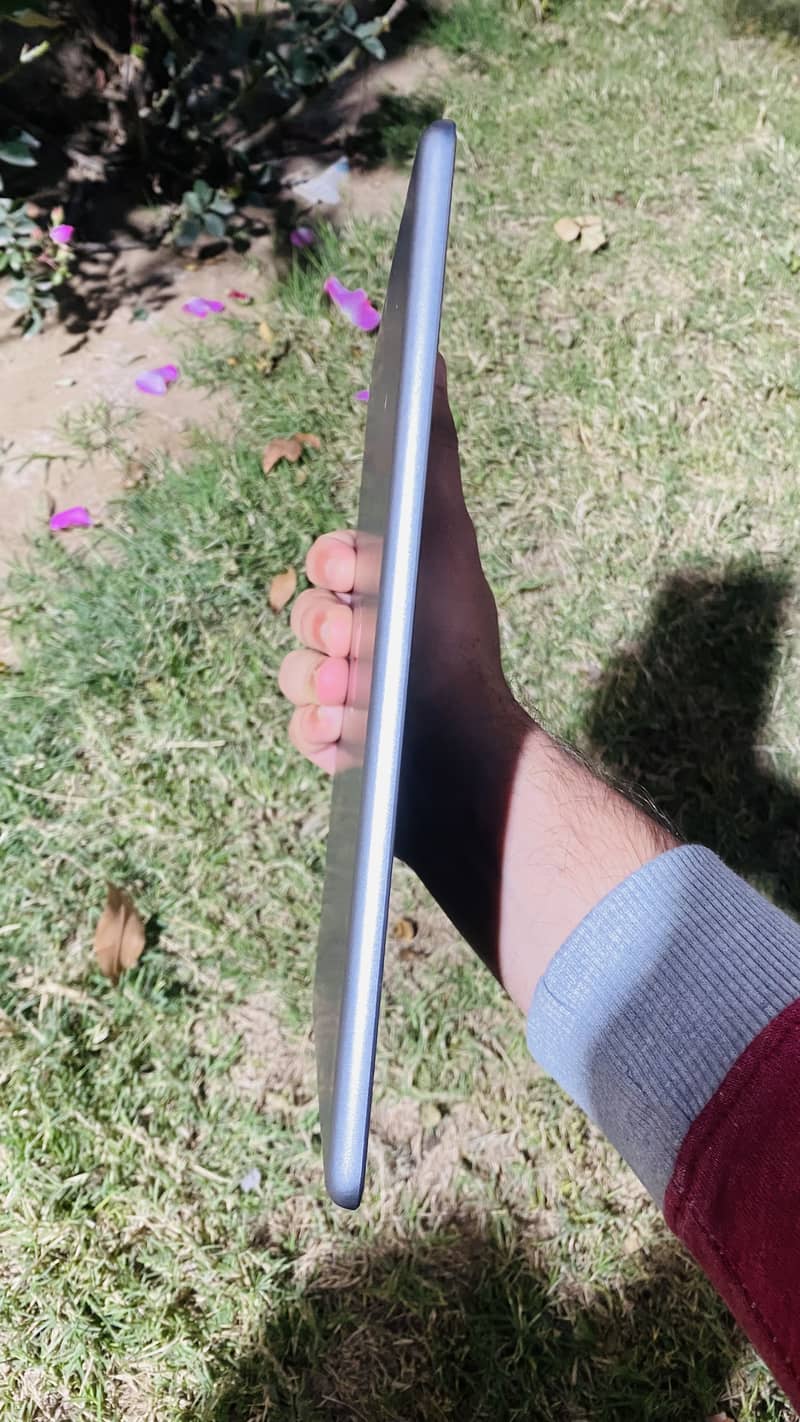 iPad 5th Generation 5