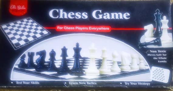Chess board game plastic chess pieces