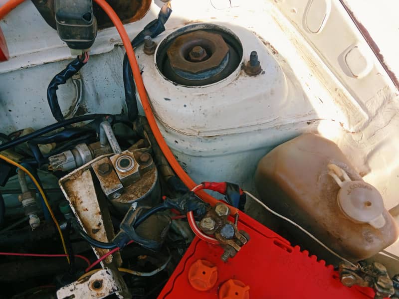 سوزوکی مہران 2008 ماڈل بہت ہی اچھی کنڈیشن صاف ستھری نیو ٹائر 2