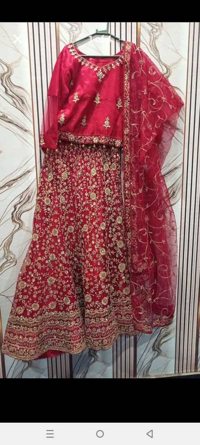 beautiful wedding dress