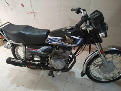 Honda CG125 for sale only call kara