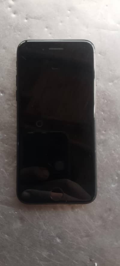 good condition camera b acha Hai aur battery life b