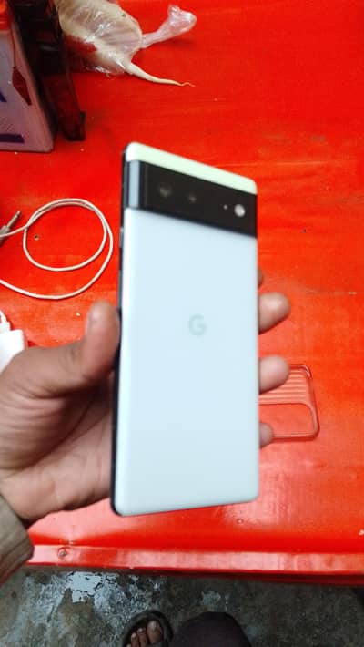 Google pixel 6.8. 138