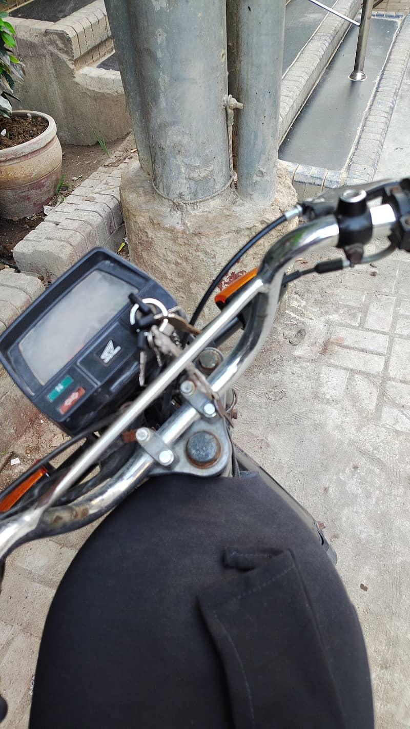 Bionic CD 70 2011 model 0