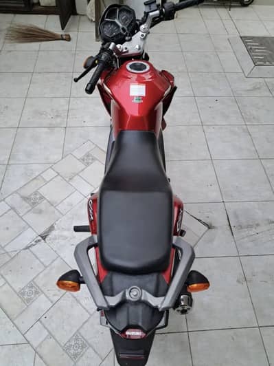 Suzuki Gsx 125 Sports Model