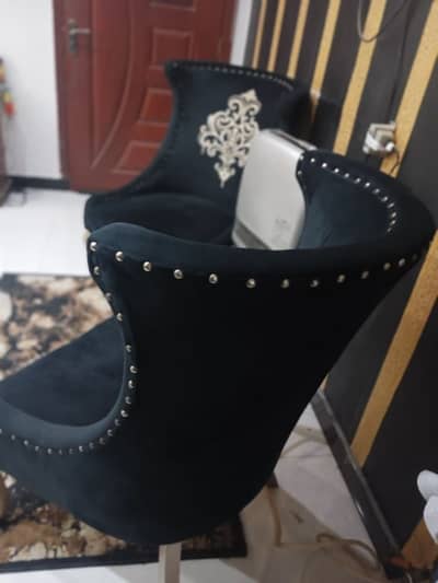 sofa chairs / coffee chairs