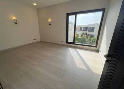 Prime Location 500 Square Yards House For Sale In DHA Phase 5