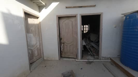 A Spacious Prime Location 120 Square Yards House In North Karachi - Sector